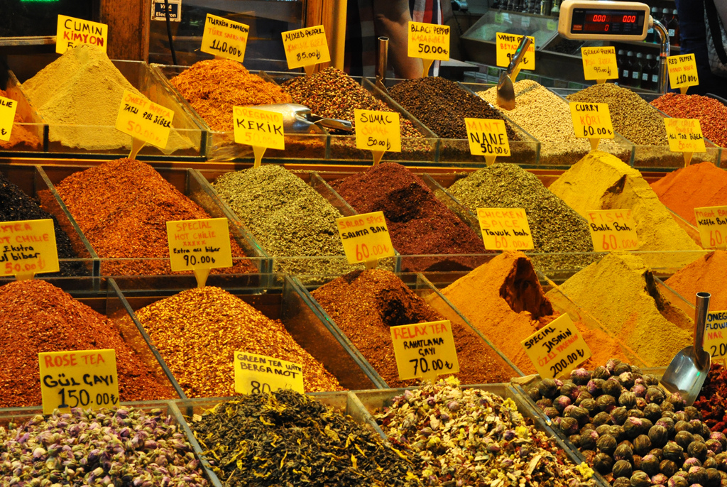 Istanbul Spice Market_flickr